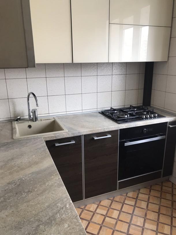 Квартира, 3-кімн., Харьков, Холодная Гора, Болгарская