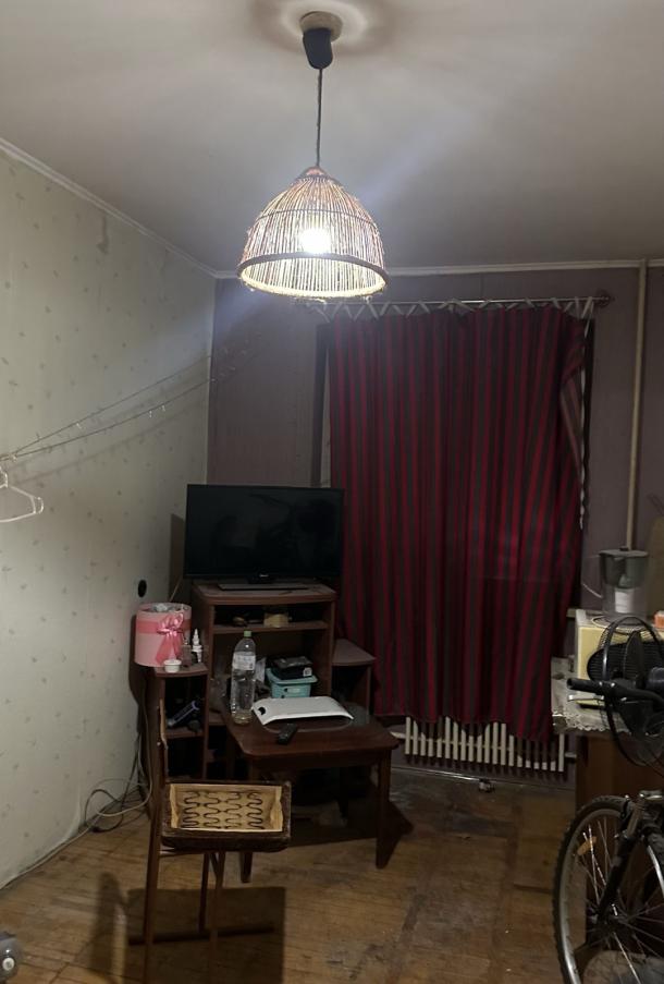 Квартира, 2-кімн., Харьков, 606м/р, Светлая