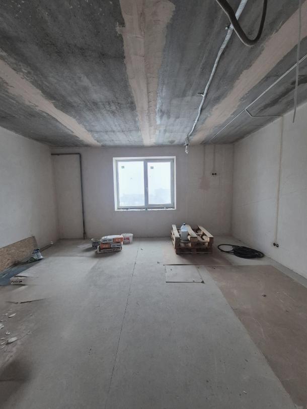 Квартира, 4-кімн., Харьков, Завод Малышева метро, Героев Харькова пр-т