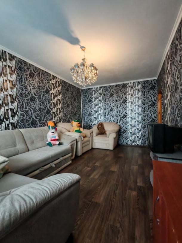 Квартира, 3-кімн., Харьков, Рогань жилмассив, 92-й бригады (Грицевца)