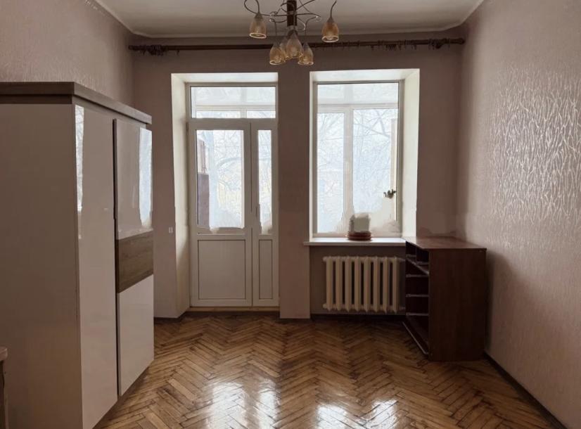 Квартира, 3-кімн., Харьков, ХТЗ, Станкостроительная