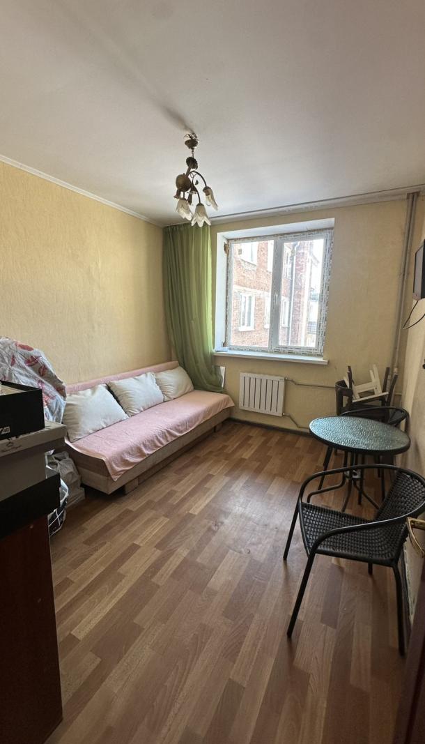 Квартира, 3-кімн., Харьков, Холодная Гора, Полтавский Шлях