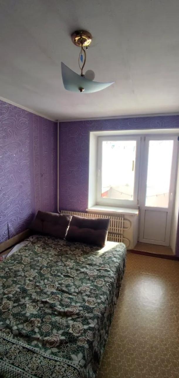 Квартира, 3-кімн., Харьков, Павлово Поле, Клочковская