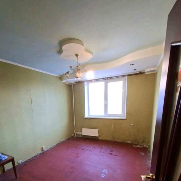 Квартира, 3-кімн., Харьков, Восточный, Электровозная