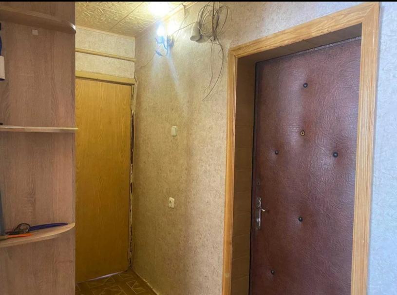 Квартира, 2-кімн., Харьков, 606м/р, Тракторостроителей просп.