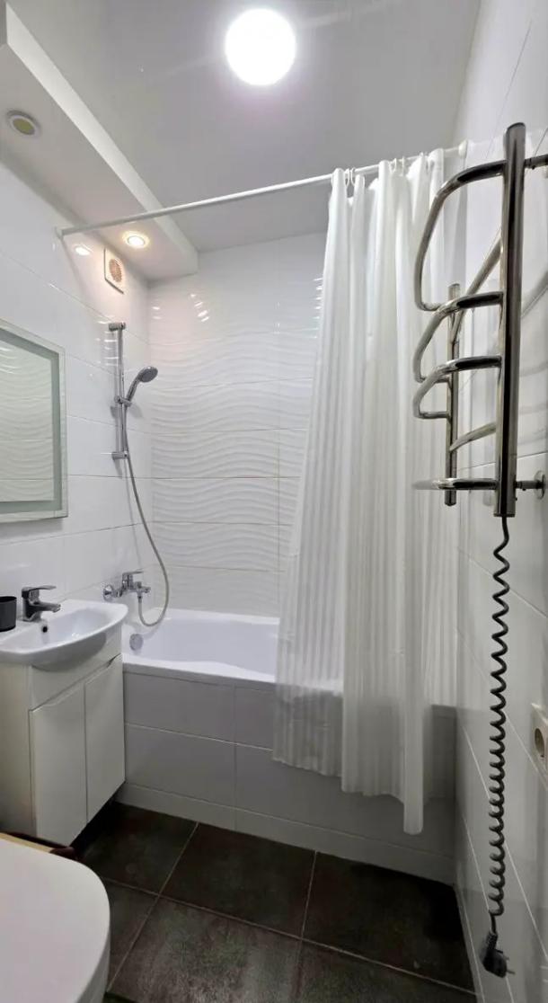 Квартира, 2-кімн., Харьков, Старая Салтовка, Ивана Камышева