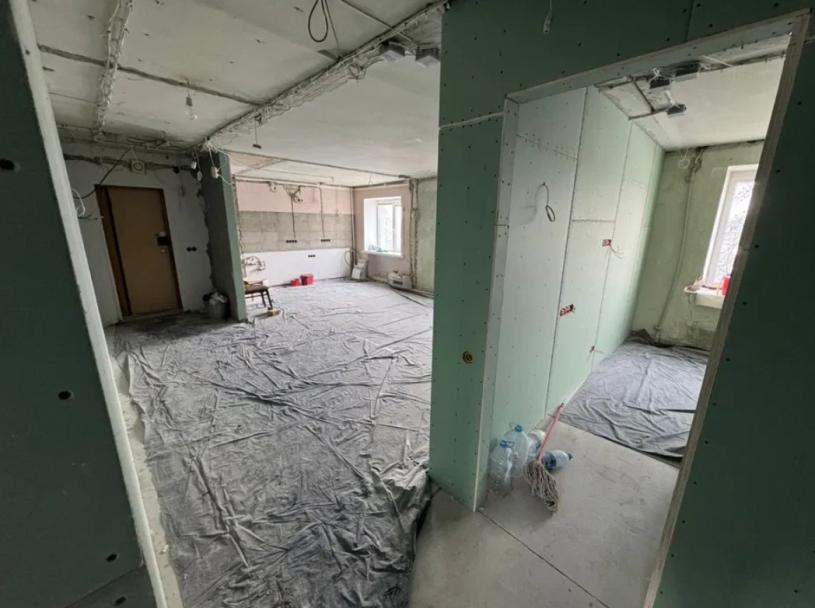 Квартира, 3-кімн., Харьков, Пятихатки, Академика Вальтера