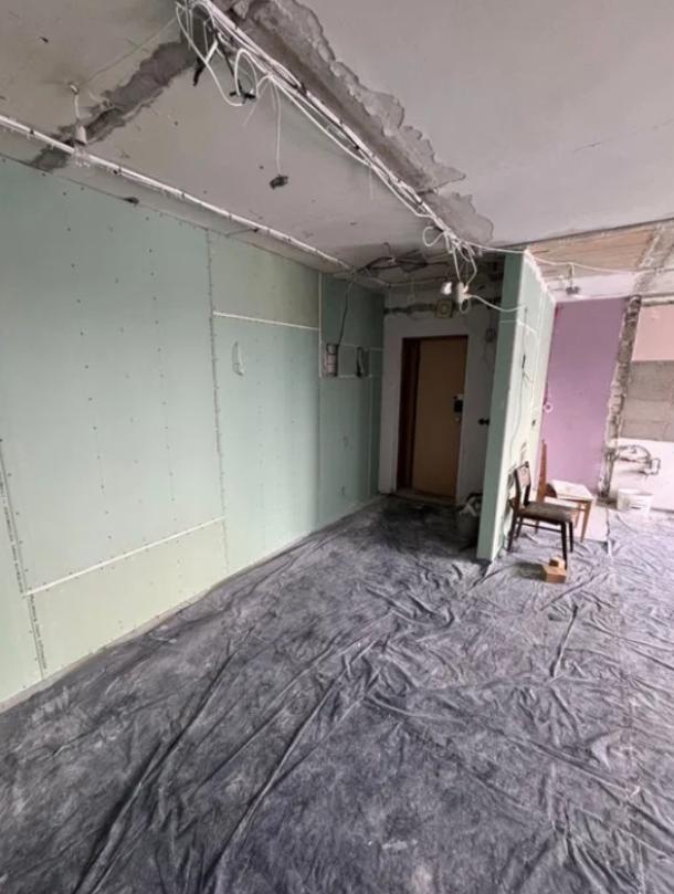 Квартира, 3-кімн., Харьков, Пятихатки, Академика Вальтера