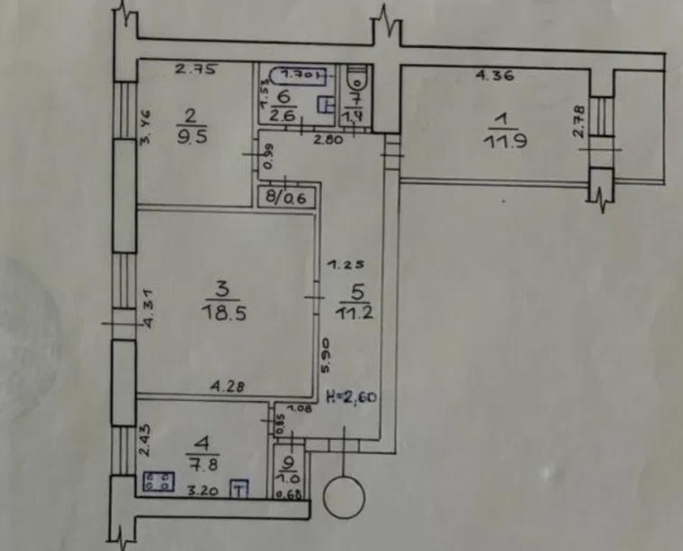 Квартира, 3-кімн., Харьков, Пятихатки, Академика Вальтера