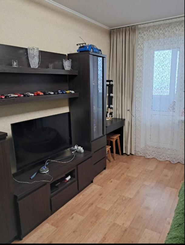 Квартира, 2-кімн., Харьков, Павловка, Лопанская ул.