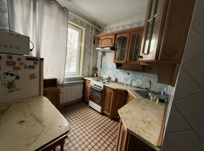 Квартира, 1-кімн., Харьков, 522м/р, Непокоренных (Героев Труда)