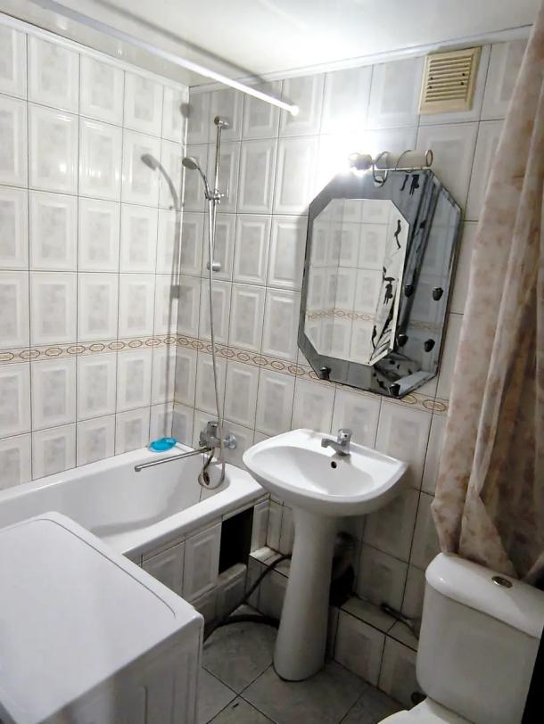 Квартира, 1-кімн., Харьков, 1 Северная Салтовка, Родниковая (Красного милиционера, Кирова)