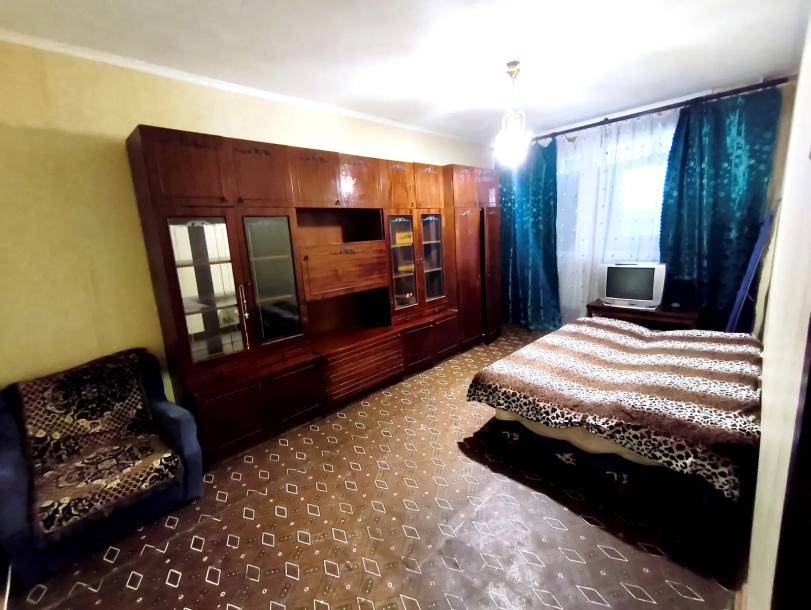 Квартира, 1-кімн., Харьков, 1 Северная Салтовка, Родниковая (Красного милиционера, Кирова)