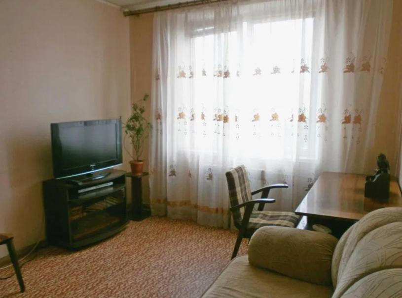 Квартира, 3-кімн., Харьков, Холодная Гора, Холодногорская (Елизарова)