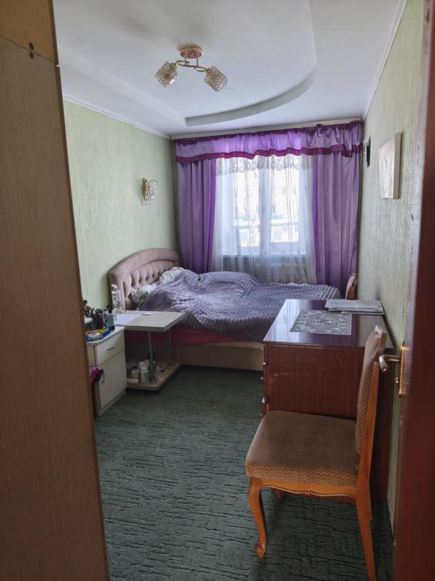 Квартира, 3-кімн., Харьков, ХТЗ, Библика