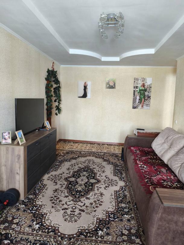 Квартира, 3-кімн., Харьков, ХТЗ, Библика