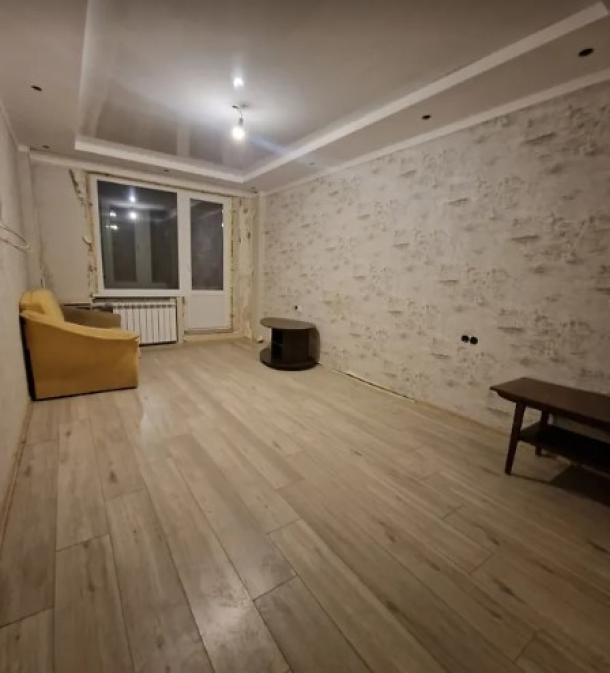 Квартира, 3-кімн., Харьков, 531м/р, Бучмы