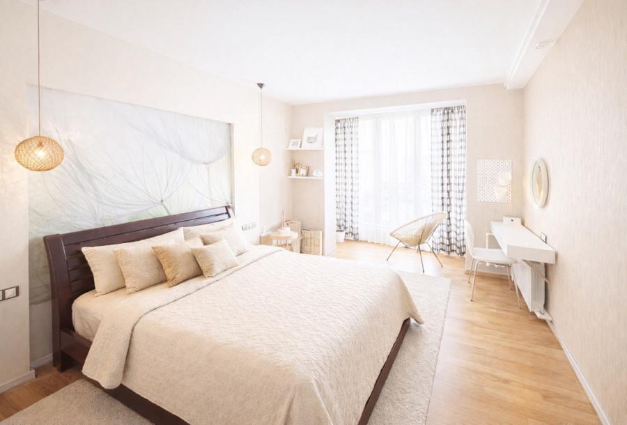 Квартира, 3-кімн., Харьков, 606м/р, Непокоренных (Героев Труда)