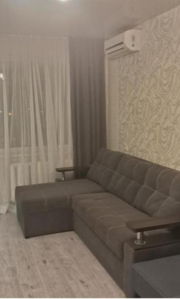 Квартира, 1-кімн., Харьков, 605м/р, Тракторостроителей просп.