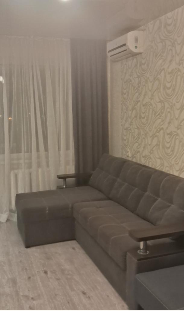 Квартира, 1-кімн., Харьков, 605м/р, Тракторостроителей просп.