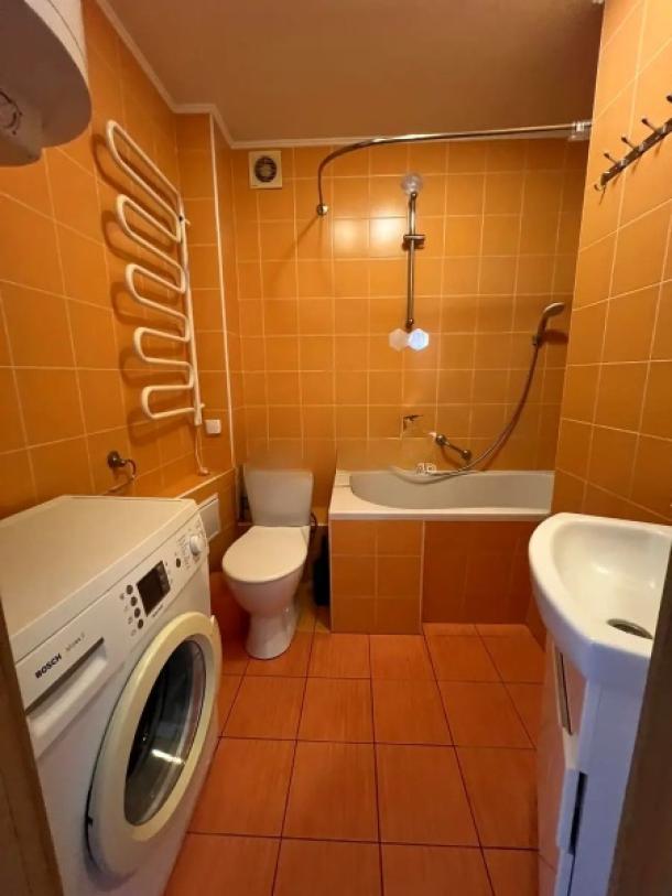 Квартира, 3-кімн., Харьков, 524м/р, Бучмы