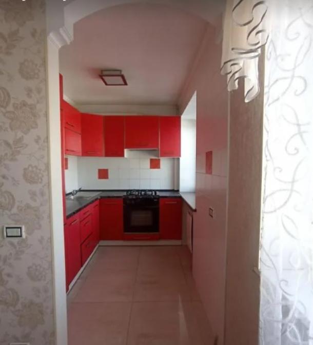 Квартира, 3-кімн., Харьков, 8 хлебзавод, Ферганская