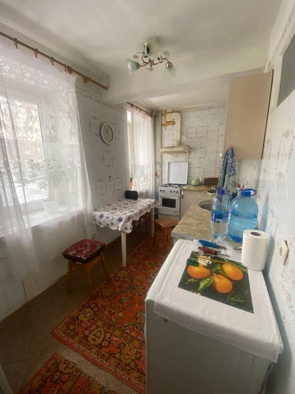 Квартира, 3-кімн., Харьков, Гагарина метро , Аэрокосмический просп. (Гагарина проспект)