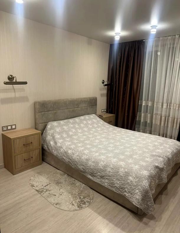 Квартира, 3-кімн., Харьков, Шишковка, Шишковская