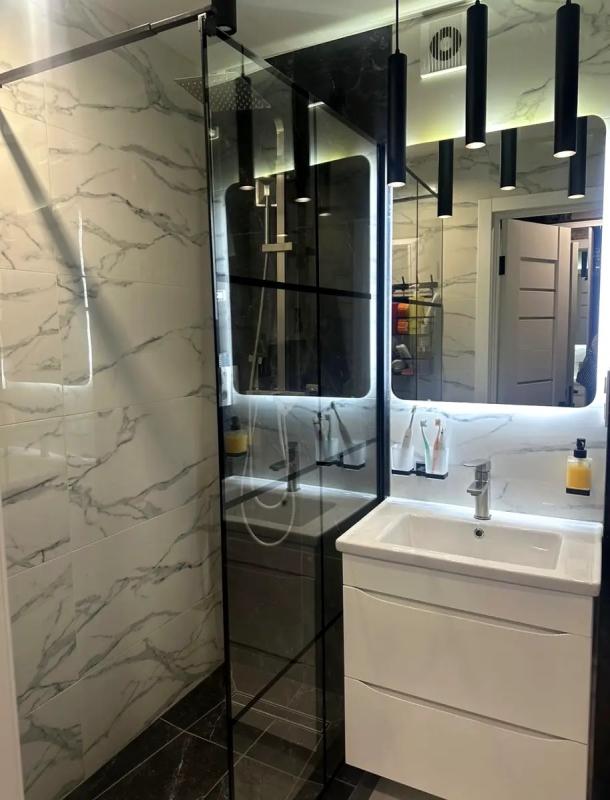 Квартира, 3-кімн., Харьков, Шишковка, Шишковская