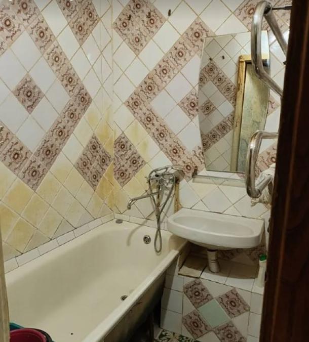 Квартира, 3-кімн., Харьков, 524м/р, Непокоренных (Героев Труда)