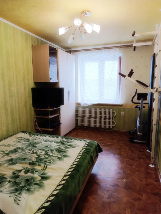 Квартира, 4-кімн., Харьков, Пятихатки, Академика Курчатова проспект