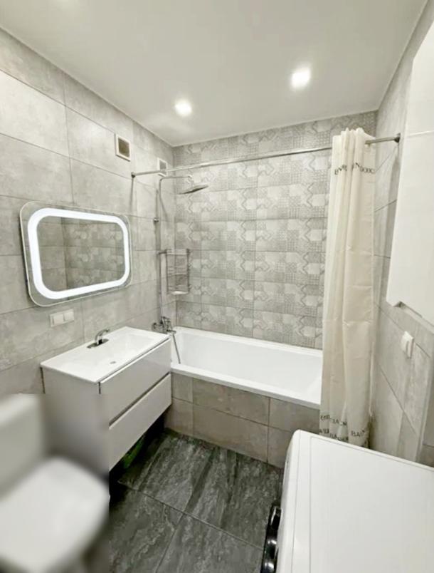 Квартира, 1-кімн., Харьков, Старая Салтовка, Олега Гуцола пер. (Адыгейский пер.)