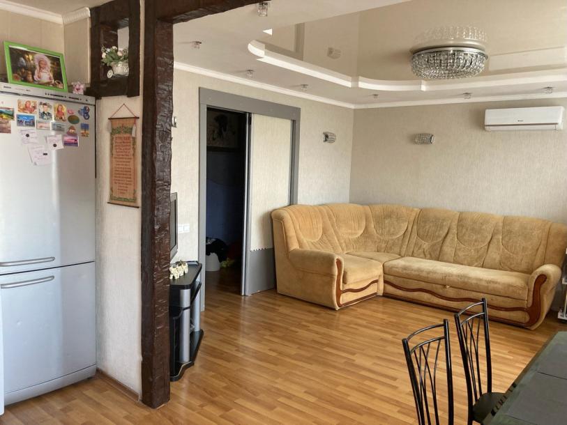 Квартира, 3-кімн., Харьков, Холодная Гора, Григоровское шоссе (Комсомольское шоссе)