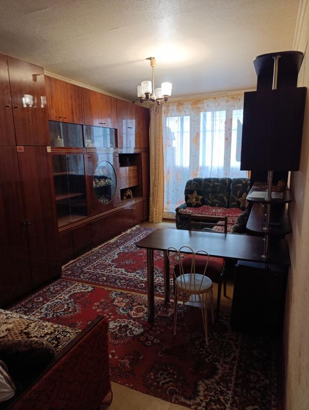 Квартира, 3-кімн., Харьков, Павлово Поле, Станислава Парталы (Балакирева)