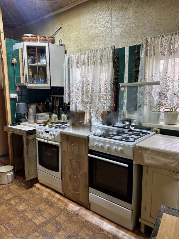 Квартира, 3-кімн., Харьков, Москалевка, Миргородская