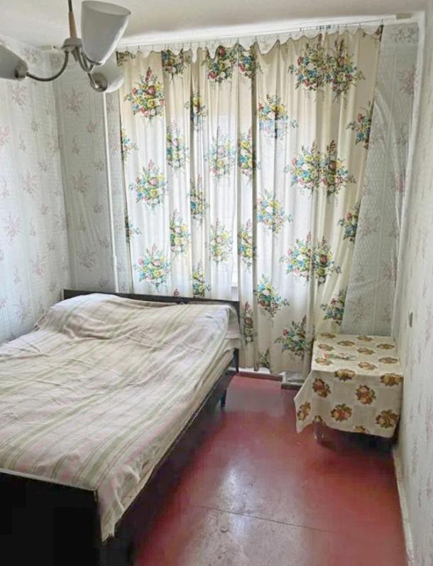 Квартира, 2-кімн., Змиев, Чугуевский район, Железнодорожный пер.