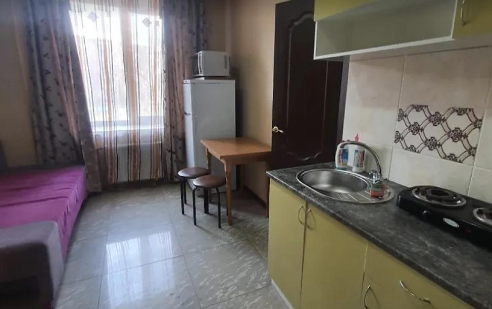 Гостинка, Харьков, Центральный рынок метро, Резниковский пер.