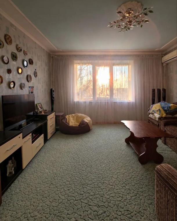 Квартира, 4-кімн., Харьков, Пятихатки, Академика Курчатова проспект