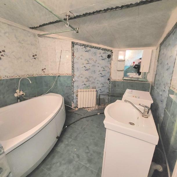 Квартира, 3-кімн., Харьков, Тюринка, Шаляпина