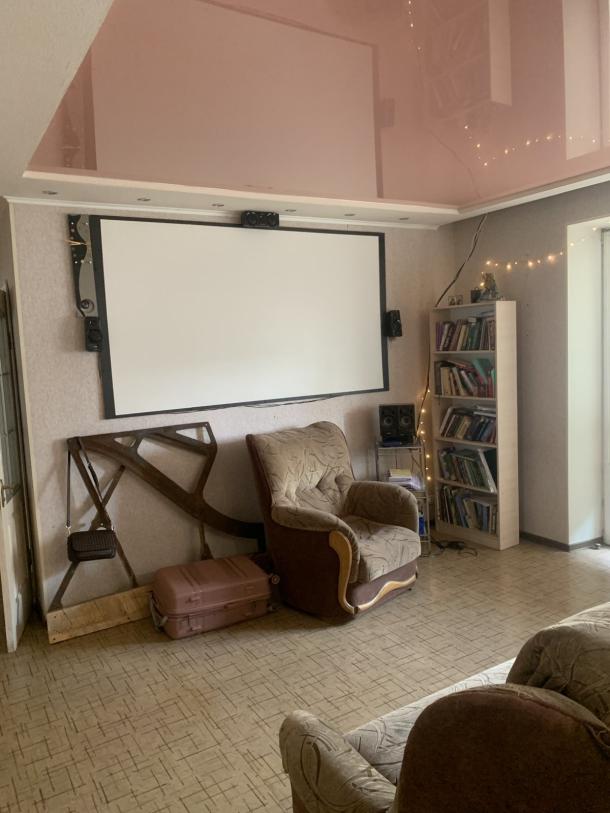 Квартира, 3-кімн., Харьков, 607м/р, Непокоренных (Героев Труда)