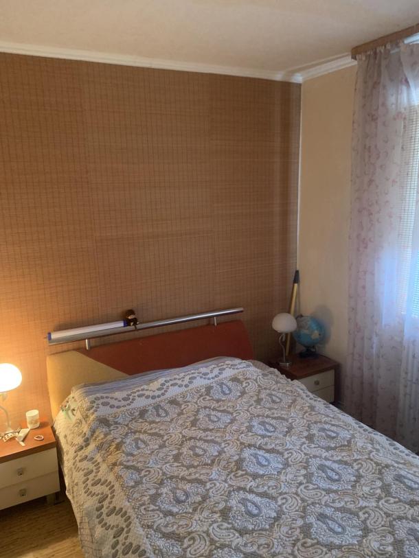 Квартира, 3-кімн., Харьков, 607м/р, Непокоренных (Героев Труда)