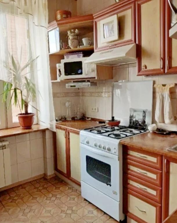 Квартира, 1-кімн., Харьков, 524м/р, Бучмы