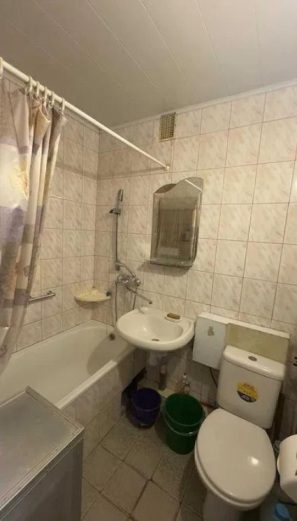 Квартира, 2-кімн., Харьков, Павлово Поле, 23 Августа пер.