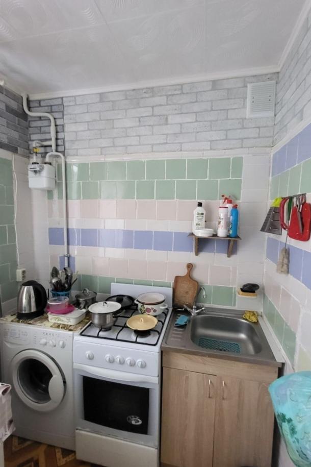 Квартира, 3-кімн., Харьков, 533м/р, Непокоренных (Героев Труда)