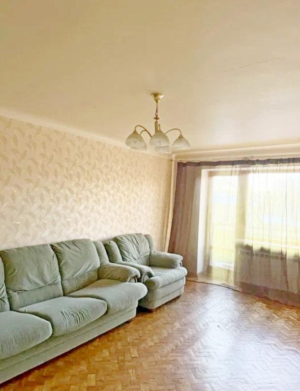 Квартира, 3-кімн., Харьков, Шатиловка, Крымская