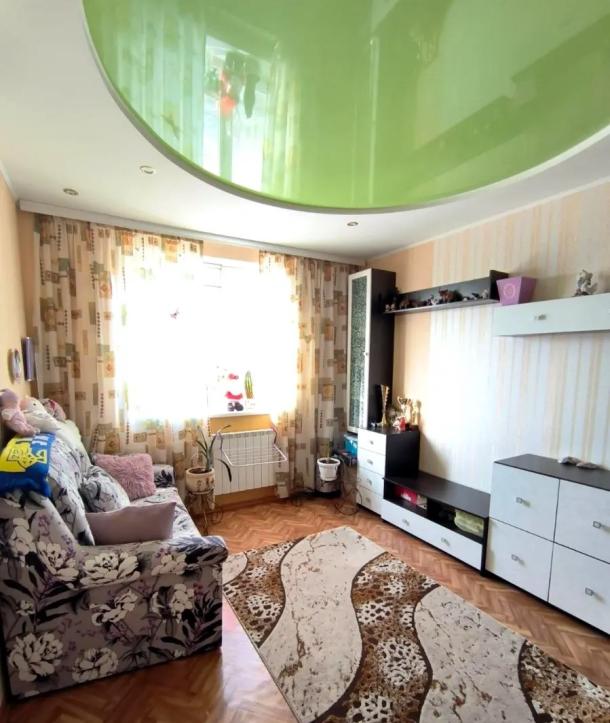 Квартира, 3-кімн., Харьков, 606Ам/р, Гарибальди