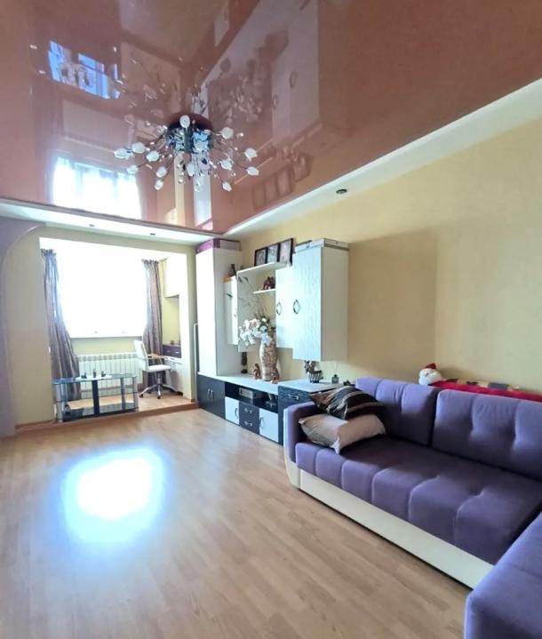 Квартира, 3-кімн., Харьков, 606Ам/р, Гарибальди