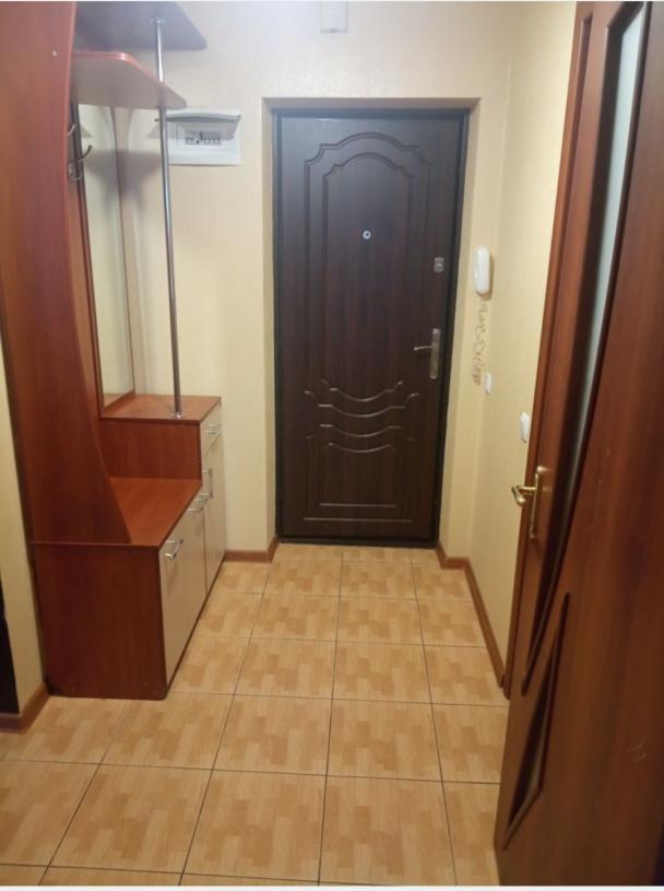 Квартира, 1-кімн., Харьков, Рогань жилмассив, Роганская