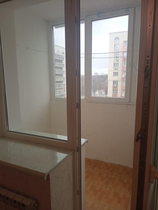 Квартира, 1-кімн., Харьков, Рогань жилмассив, Роганская