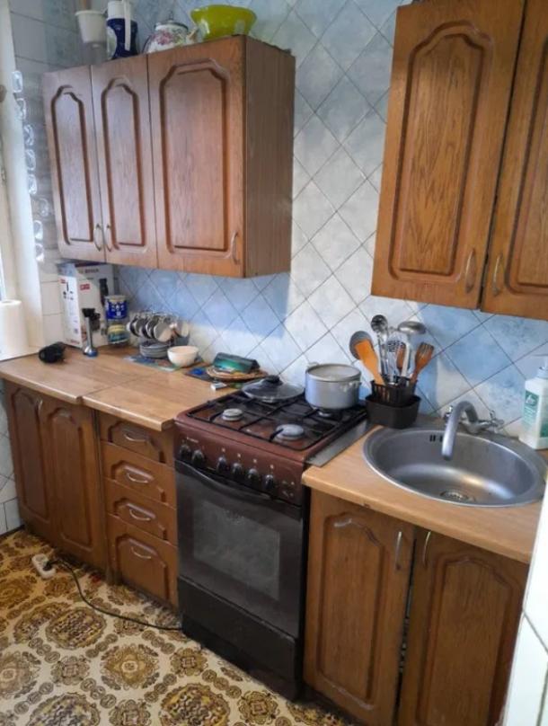 Квартира, 2-кімн., Харьков, 607м/р, Тракторостроителей просп.